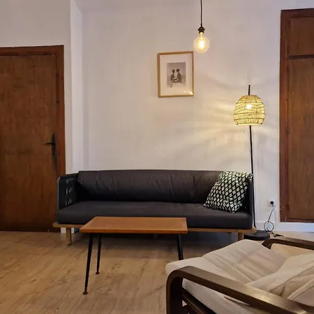 Doble Con Bano Grande Privado En Piso Compartido * Malaga