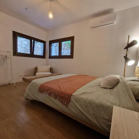Apartment Doble Con Bano Grande Privado En Piso Compartido *